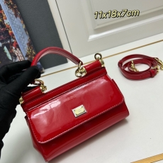 D&G Handle Bags